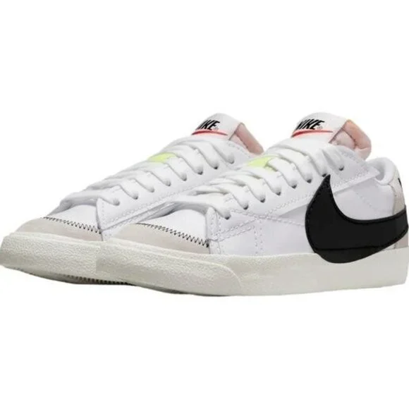 Nike Blazer Low 77 Jumbo Shoes Sneakers DN2158-101 White / Black Men's - Picture 1 of 15